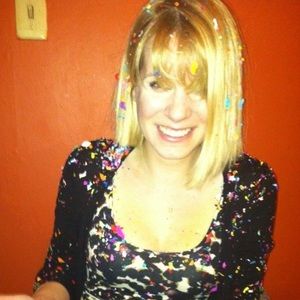 Meet your Posher, Laura